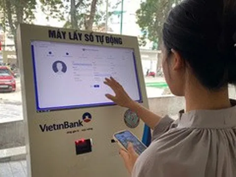 Ngỡ ngàng đi khám bệnh viện công tuyến đầu chỉ mất hơn một tiếng