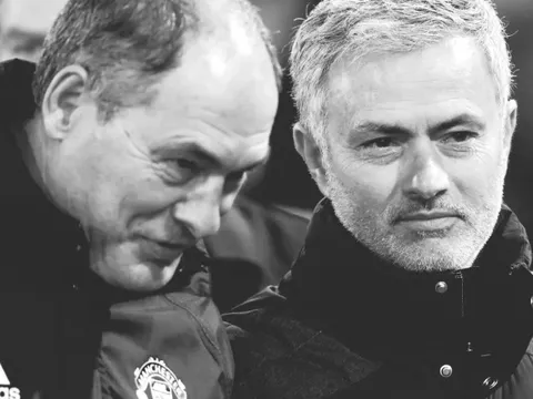 Cựu HLV thủ môn MU qua đời ở tuổi 67