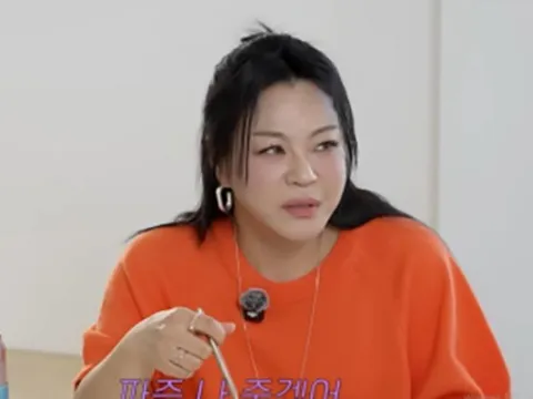 Nữ ca sĩ Lee Young Hyun 'lột xác' giảm 33kg nhưng phải bỏ ăn kiêng vì một lý do