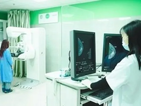 Phát hiện mắc ung thư dù trước đó vẫn 'ăn ngon, ngủ kỹ, không đau đớn'