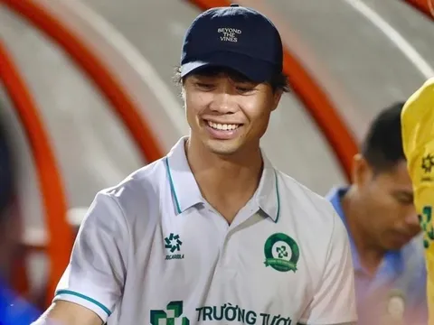 Công Phượng nghỉ hết mùa