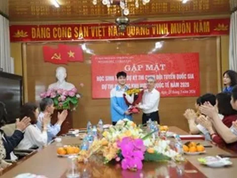 Sở GD&ĐT Hưng Yên gặp mặt, động viên học sinh dự Kỳ thi chọn đội tuyển Olympic