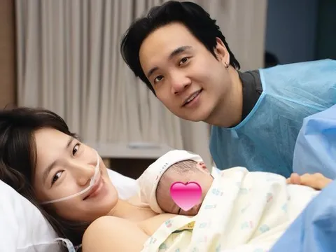 JustaTee lần đầu công khai ảnh vợ hotgirl sinh con lần 3