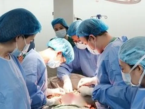 Hành trình tái sinh kỳ diệu: Một người chết não hiến tạng cứu 5 người