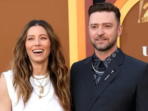 Nữ diễn viên Hollywood Jessica Biel bức xúc khi chồng bị lộ clip đời tư