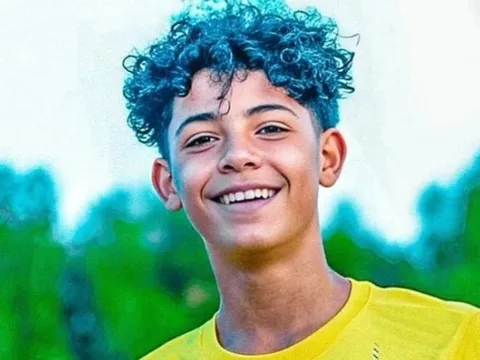 Con trai Ronaldo trên đường gia nhập Real Madrid