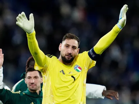 Donnarumma đi vào lịch sử
