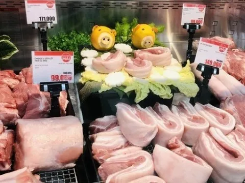 Giá heo hơi hôm nay 27/3: Ba miền biến động trái chiều, cả nước giao dịch trong vùng giá 63.000 - 69.000 đồng/kg