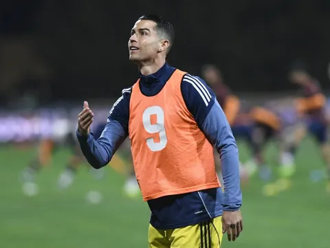 'Ronaldo phải tập gấp 20 lần để chạm tới đẳng cấp như Messi'