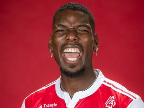 Pogba ghi bàn đầu tiên sau 4 năm