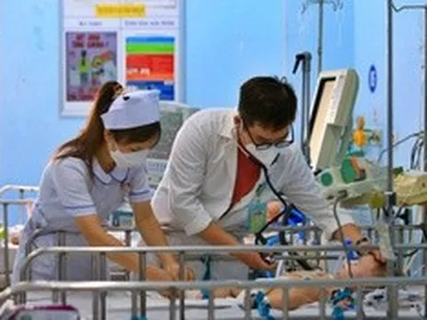 Gần 25.000 ca mắc tay chân miệng, 4 ca tử vong, Bộ Y tế chỉ đạo khẩn