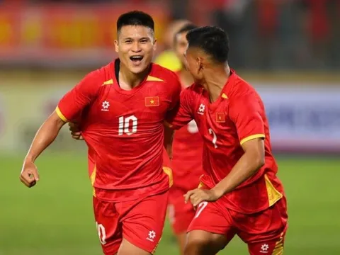 3-0 chưa đủ che lấp vấn đề của tuyển Việt Nam
