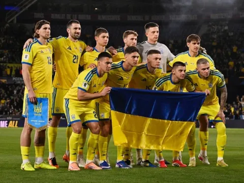 Tuyển Ukraine bị trộm tiền và đồ đạc giá trị