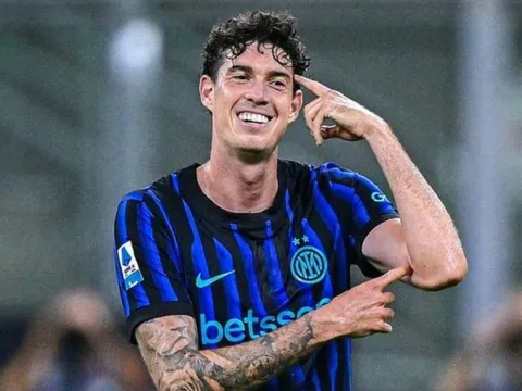 Barcelona đàm phán đón trung vệ 80 triệu euro