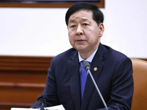 Hàn Quốc cân nhắc hạn chế xe cá nhân nếu giá dầu tiếp tục leo thang