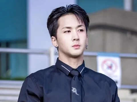 Nam ca sĩ Ravi chính thức xin lỗi sau bê bối trốn nghĩa vụ quân sự