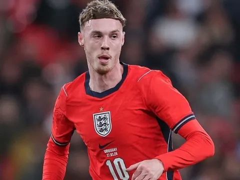 Đề nghị trăm triệu euro cho Palmer