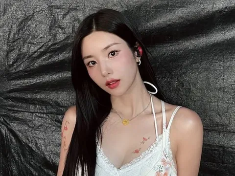 Chấm dứt với 'nữ thần Waterbomb' Kwon Eun Bi