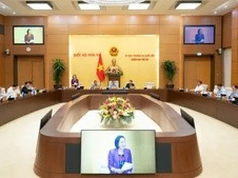 Hoàn thiện chính sách tiền lương, phụ cấp đối với cán bộ, lãnh đạo Nhà nước