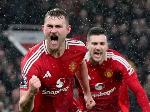 MU thi đấu ở SVĐ 17 năm không tổ chức bóng đá