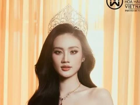 Sao Việt: Hoa hậu Trần Tiểu Vy quyến rũ; Hoa hậu Ý Nhi đầy cuốn hút