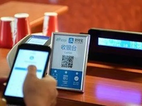 Tin cực vui với người bán hàng cho khách Trung Quốc