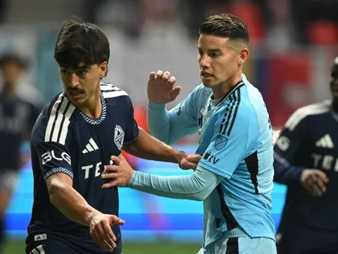 James Rodriguez nhập viện sau trận gặp Pháp