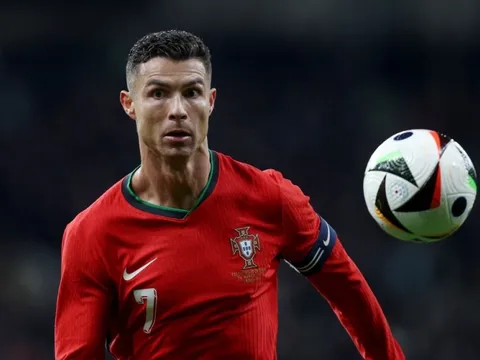 Sốc với giá xem Ronaldo thi đấu ở Miami