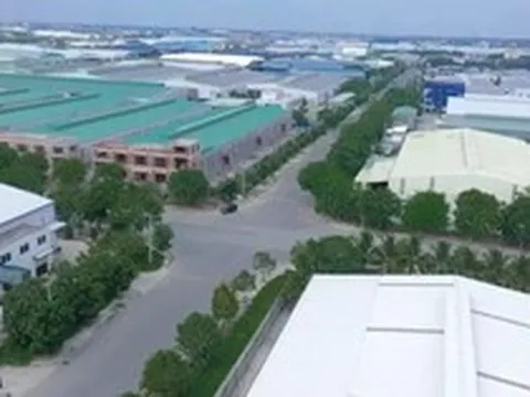 Đòi lại tiền tạm ứng giải phóng mặt bằng: Như thả gà ra đuổi !