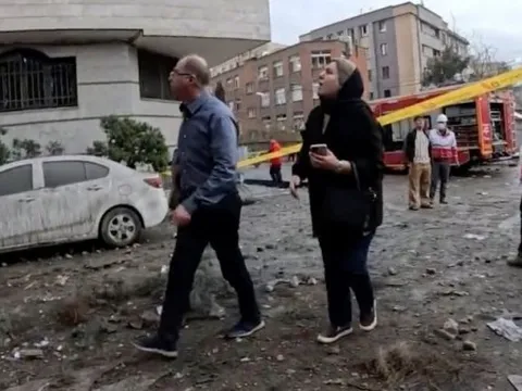 Bloomberg: Căng thẳng tại Trung Đông 'vẽ lại' bản đồ hàng không toàn cầu