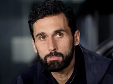 Ghế HLV Real Madrid lung lay