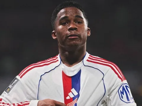 Lyon vướng vụ kiện 125 triệu euro