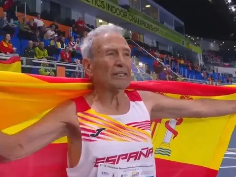 VĐV 90 tuổi phá 2 kỷ lục thế giới