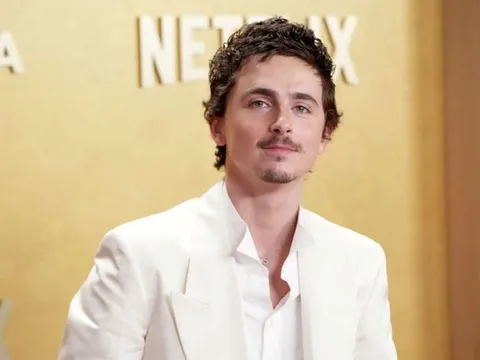 Timothée Chalamet lại gặp phải khoảnh khắc 'muối mặt'