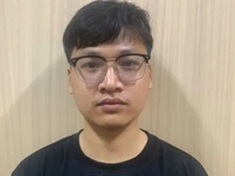 Người từng chuyển tiền cho thanh niên sinh năm 2001 này, khẩn trương đến công an trình báo