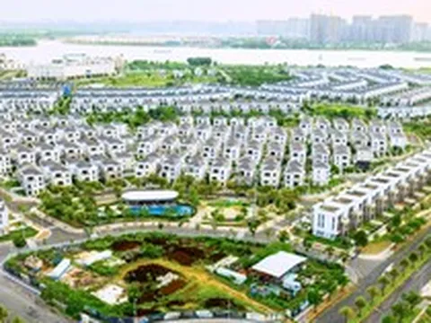 Chủ đầu tư Aqua City báo lãi giảm 79%