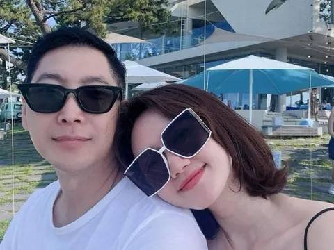 Hương Giang hạnh phúc bên chồng hơn 11 tuổi