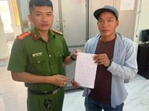 Một khách hàng tại ACB nhận gần 10 triệu đồng vào tài khoản, không lâu sau được công an mời làm việc