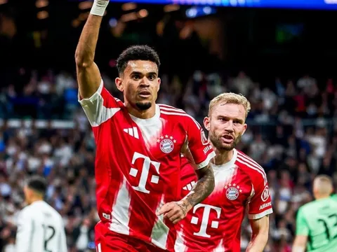 Bayern hạ Real tại Bernabeu