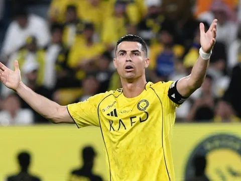 Al Nassr đang hưởng lợi từ trọng tài?