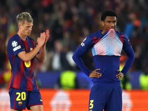 Barcelona quên cách ngược dòng ở Champions League