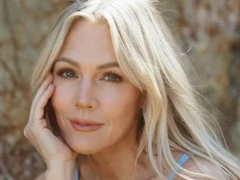 Giai đoạn tăm tối của Jennie Garth sau biến cố hôn nhân