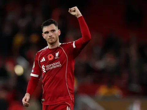 Andy Robertson rời Liverpool
