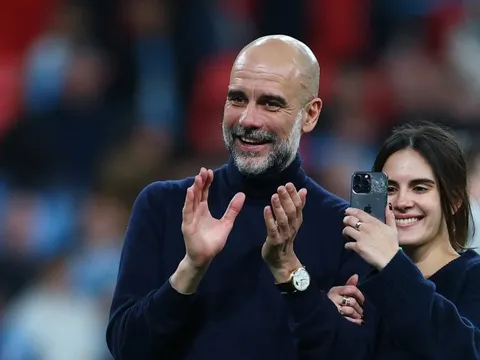 Danh tính dàn HLV giàu nhất thế giới