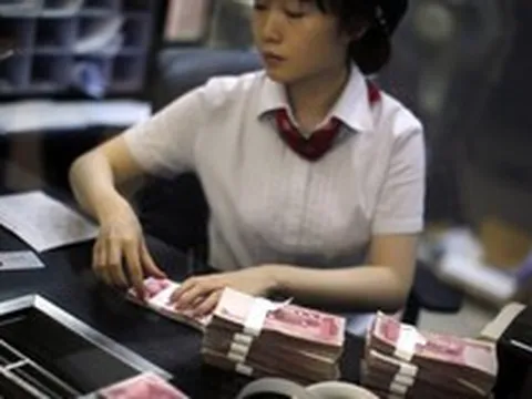 Nhân viên nhập sai 1 chữ số, chuyển khoản 540 triệu của khách vào một tài khoản đã bị phong tỏa, ngân hàng xử lý thế nào?