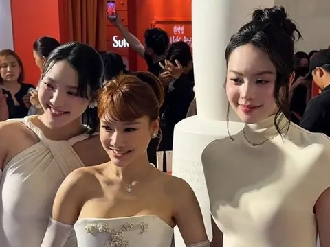 Nhã Phương lộ rõ thái độ khi gặp Thanh Thủy