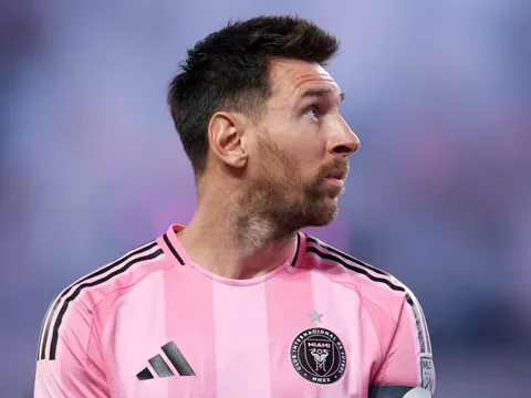 Argentina gây tranh cãi trước World Cup