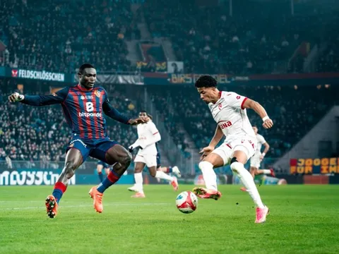 Sân Basel cháy lớn, phòng thay đồ bị phá hủy hoàn toàn