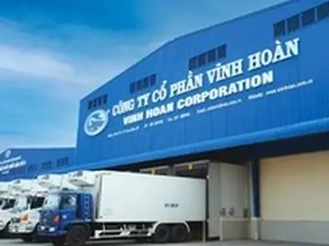 Lãnh đạo doanh nghiệp rầm rộ mua bán cổ phiếu