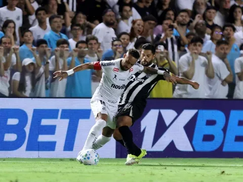 Neymar tái xuất, mở lại cánh cửa World Cup